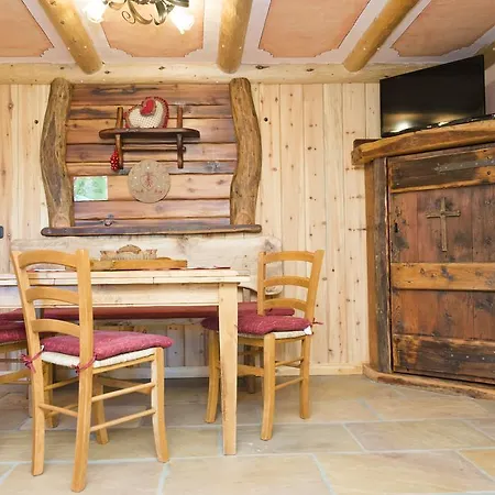 Lo Retsignon Apartment