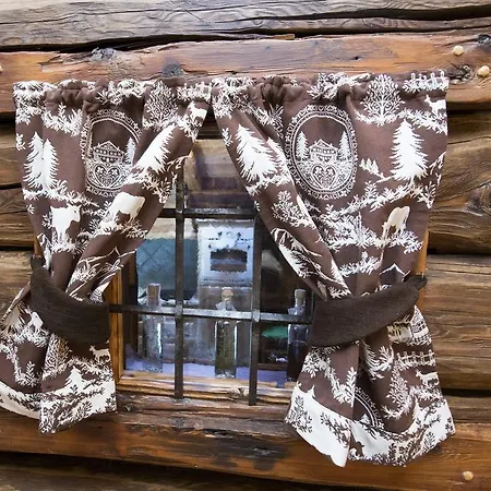 罗日特斯吉昂公寓 * 尚波吕克