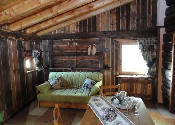 Lo Retsignon Apartment *